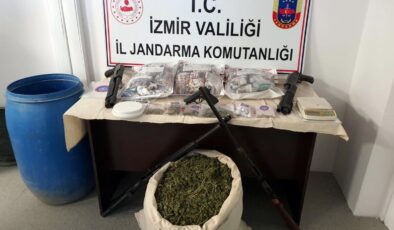 İzmir’de operasyon: 11,5 kilo esrar ele geçirildi