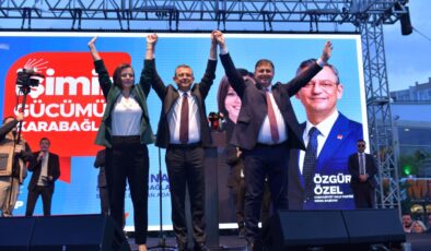CHP Genel Başkanı Özel’den Tugay’a: Sütte leke var onda yok