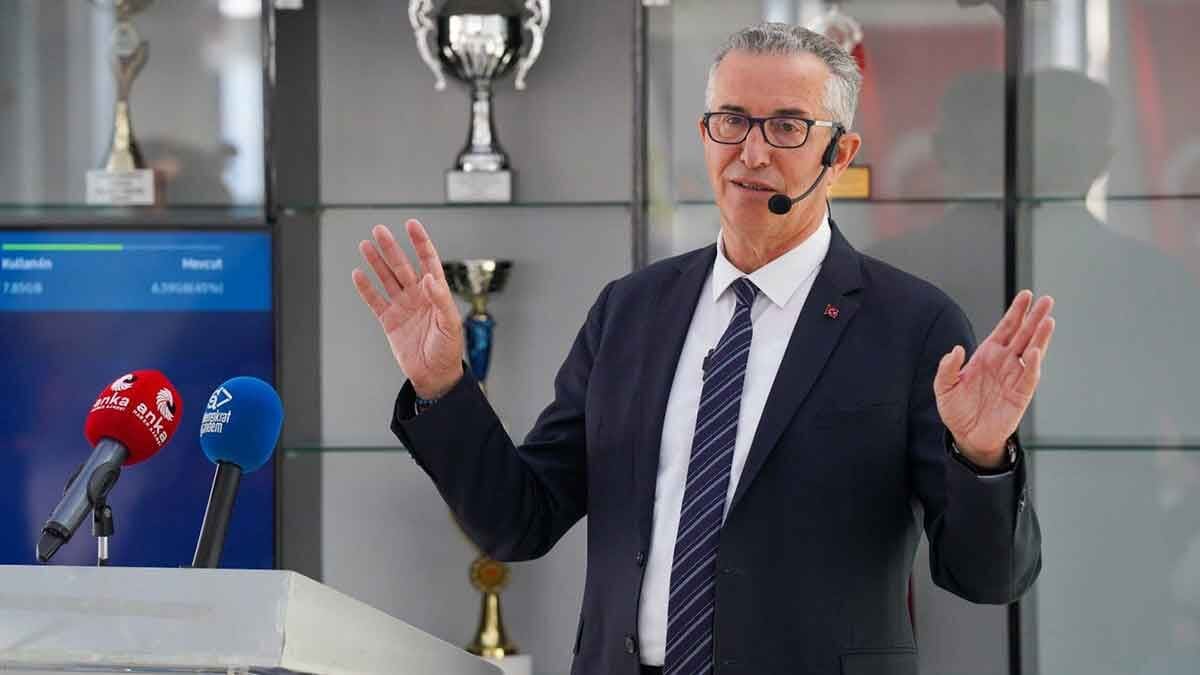 DEMOKRAT GÜNDEM- Gaziemir Belediye Başkanı Halil Arda basın mensuplarıyla bir