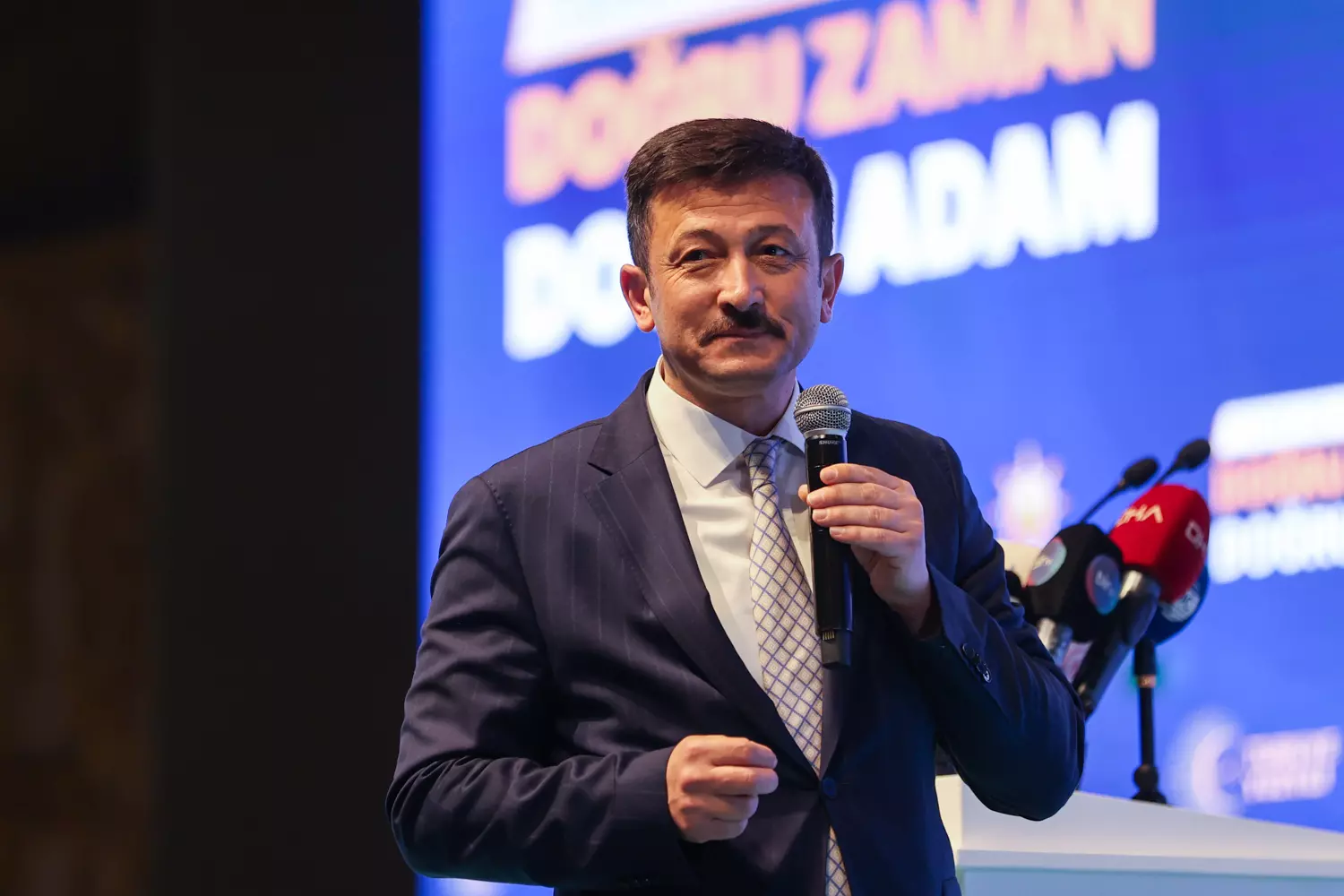 Cumhur İttifakı’nın İzmir Büyükşehir Belediye Başkan adayı Hamza Dağ, katıldığı programda soruları yanıtladı.