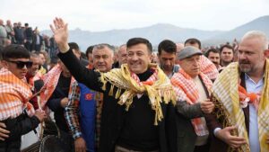 Yerel seçim çalışmalarını yoğun bir şekilde sürdüren Cumhur İttifakı İzmir