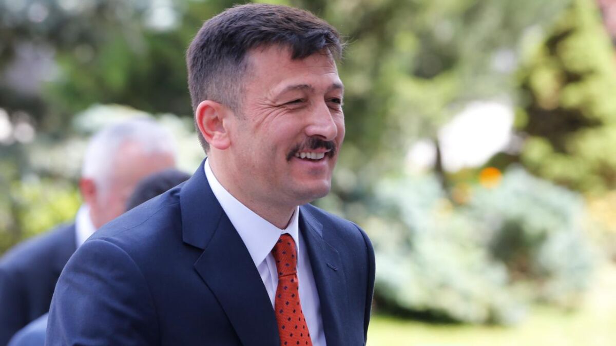 AK Parti İzmir Adayı Hamza Dağ’dan suya indirim vaadi DEMOKRAT GÜNDEM-Adalet ve Kalkınma Partisi (AK Parti) İzmir Büyükşehir Belediye