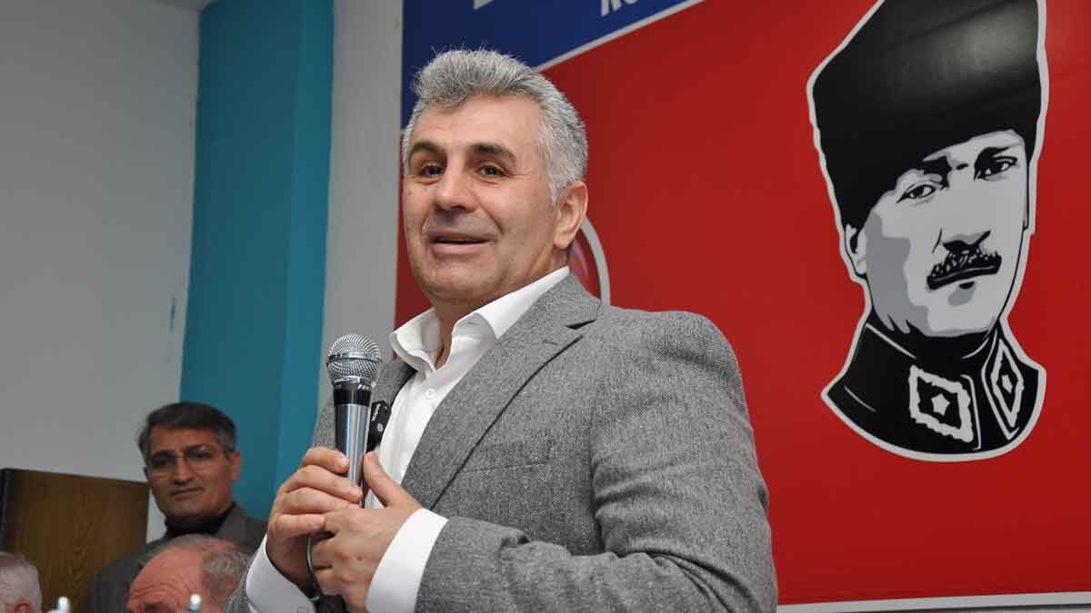 AK Parti Karabağlar Belediye Başkan Adayı Mehmet Sadık Tunç seçim