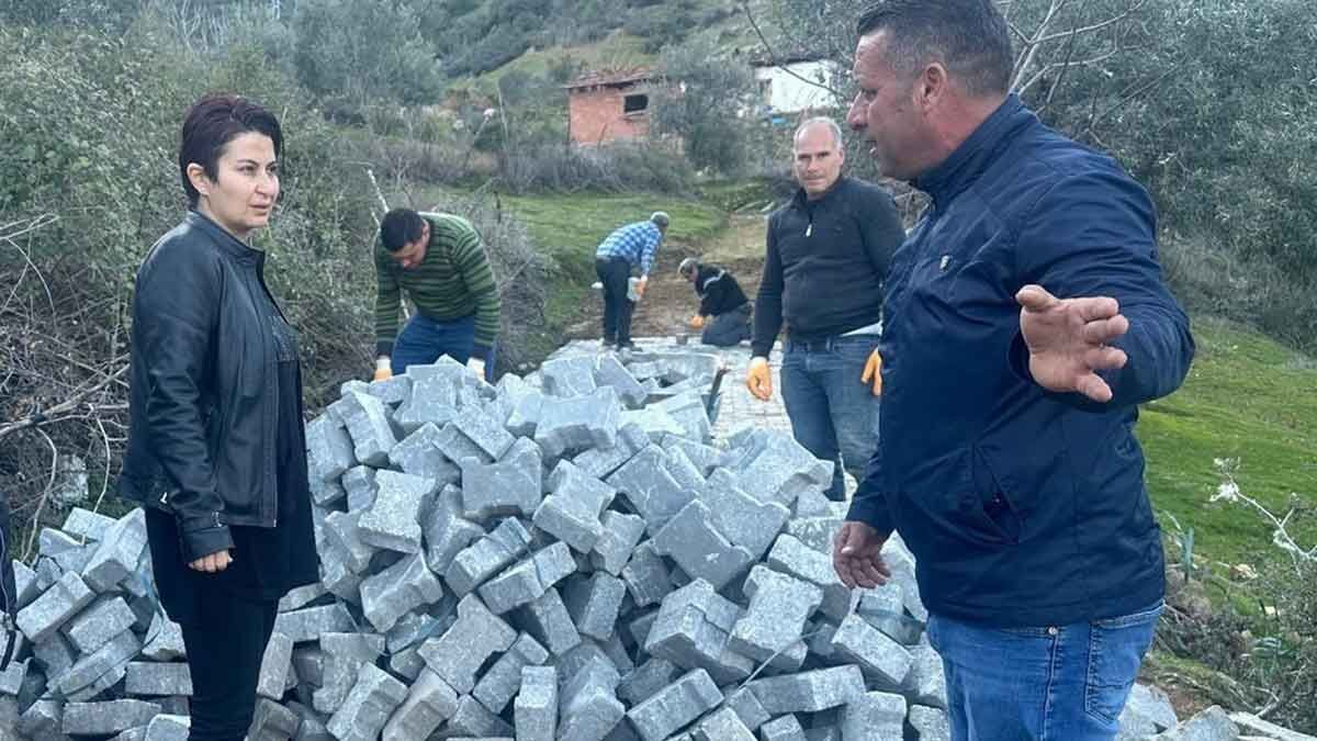 Kiraz’da büyük bölümü köy statüsündeyken mahalleye dönüştürülen mahallerin yollarına kilit