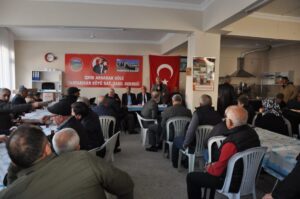 AK Parti Karabağlar Belediye Başkan Adayı Mehmet Sadık Tunç, seçim