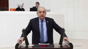 İzmir’in kentsel dönüşüm, ulaşım, çevre, sulama ve enerji başta olmak