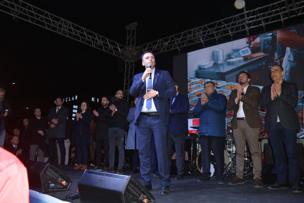 CHP Büyükşehir Belediye Başkan Adayı Dr. Cemil Tugay ve Bornova