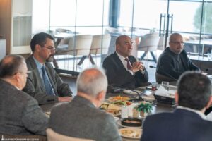 İzmir Büyükşehir Belediye Başkanı Tunç Soyer, belediye bünyesinde hizmet üreten