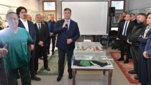 CHP İzmir Büyükşehir Belediye Başkan Adayı Dr. Cemil Tugay, Karşıyaka