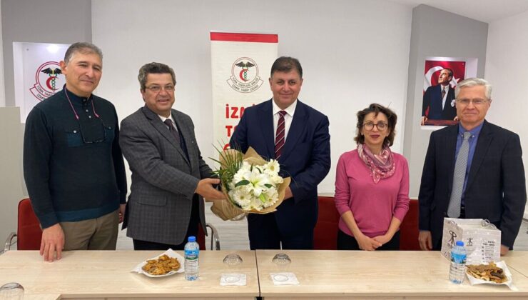 CHP İzmir’in Doktor Başkan Adayı Cemil Tugay’dan İzmir Tabip Odası’na ziyaret ve işbirliği sözü