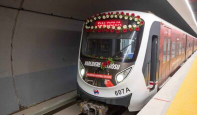 Narlıdere Metrosu’nda Kaymakamlık İstasyonu da açıldı