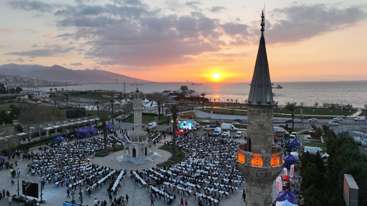 İzmir Büyükşehir Belediyesi, Başkan Tunç Soyer’in “sosyal belediyecilik” anlayışı doğrultusunda