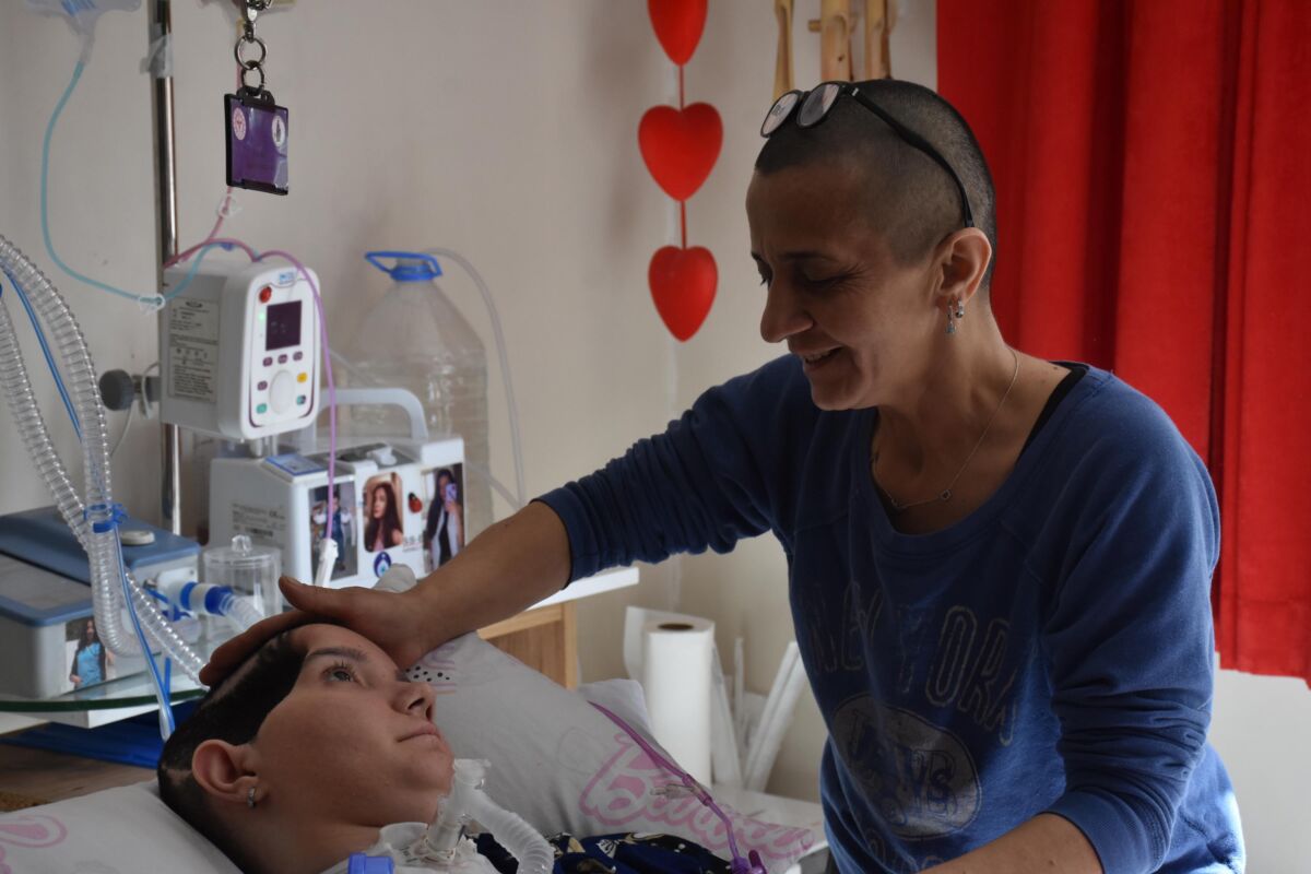 İzmir’de, motosikletteki Dilara Aldanoğlu’na (26) çarparak yatağa bağımlı hale gelmesine