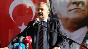 CHP İzmir İl Başkanı Şenol Aslanoğlu, Menemen’de Asteğmen Mustafa Fehmi