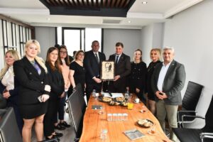 CHP’nin İzmir Büyükşehir Belediye Başkan Adayı Dr. Cemil Tugay, Balçova’da