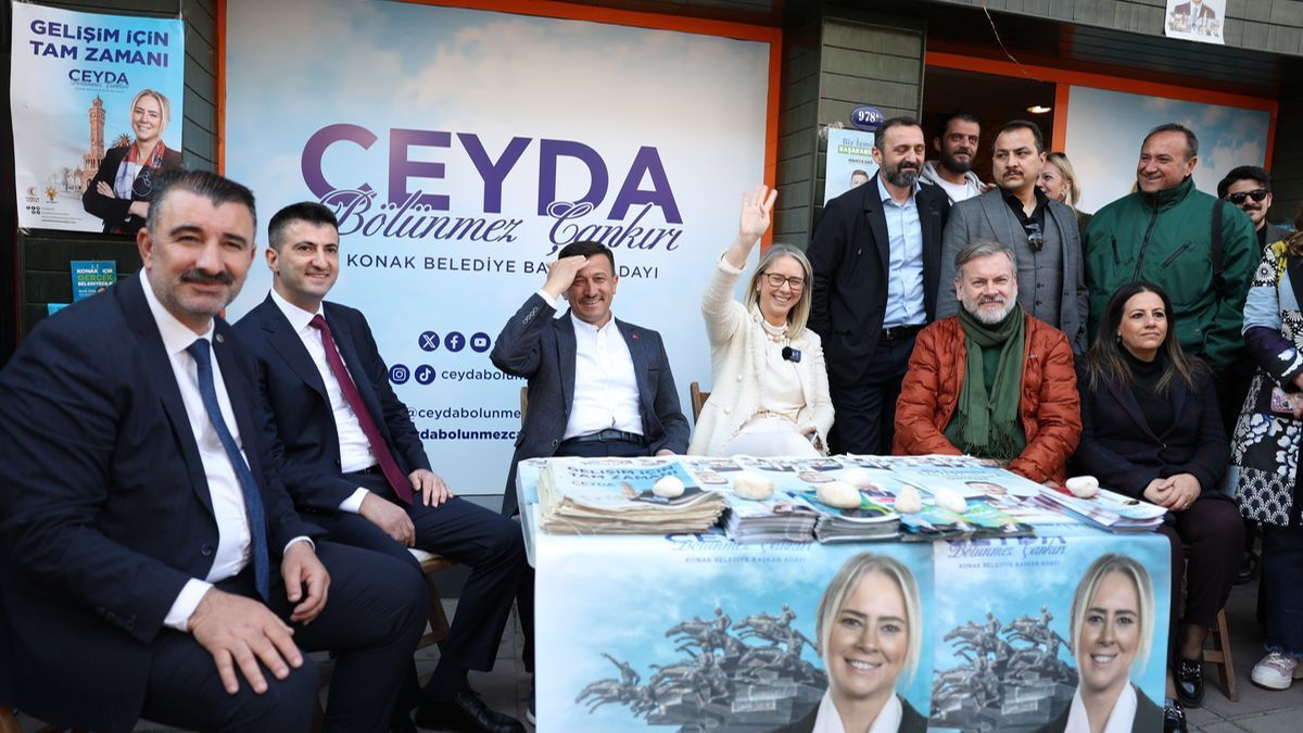 İlk günden itibaren yoğun bir tempoda başlattığı seçim çakışmalarına devam