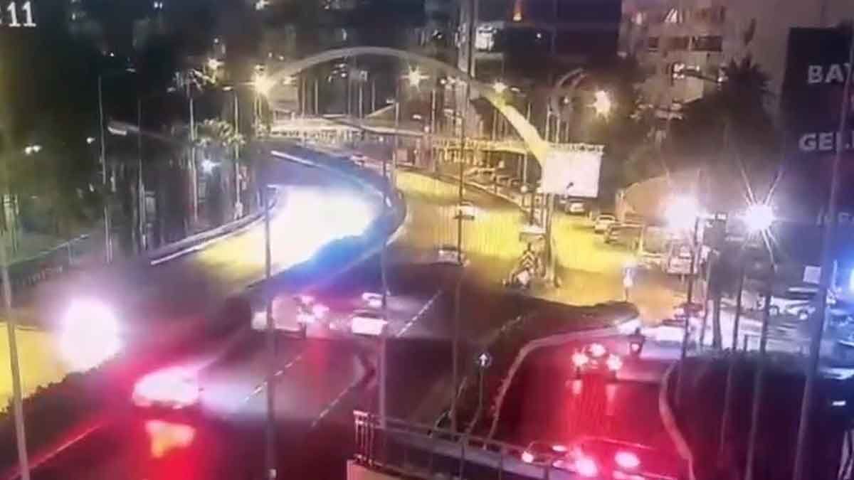 İzmir‘in Bayraklı ilçesinde, İbrahim Halil Bedük’ün (49) yaşamını yitirdiği trafik