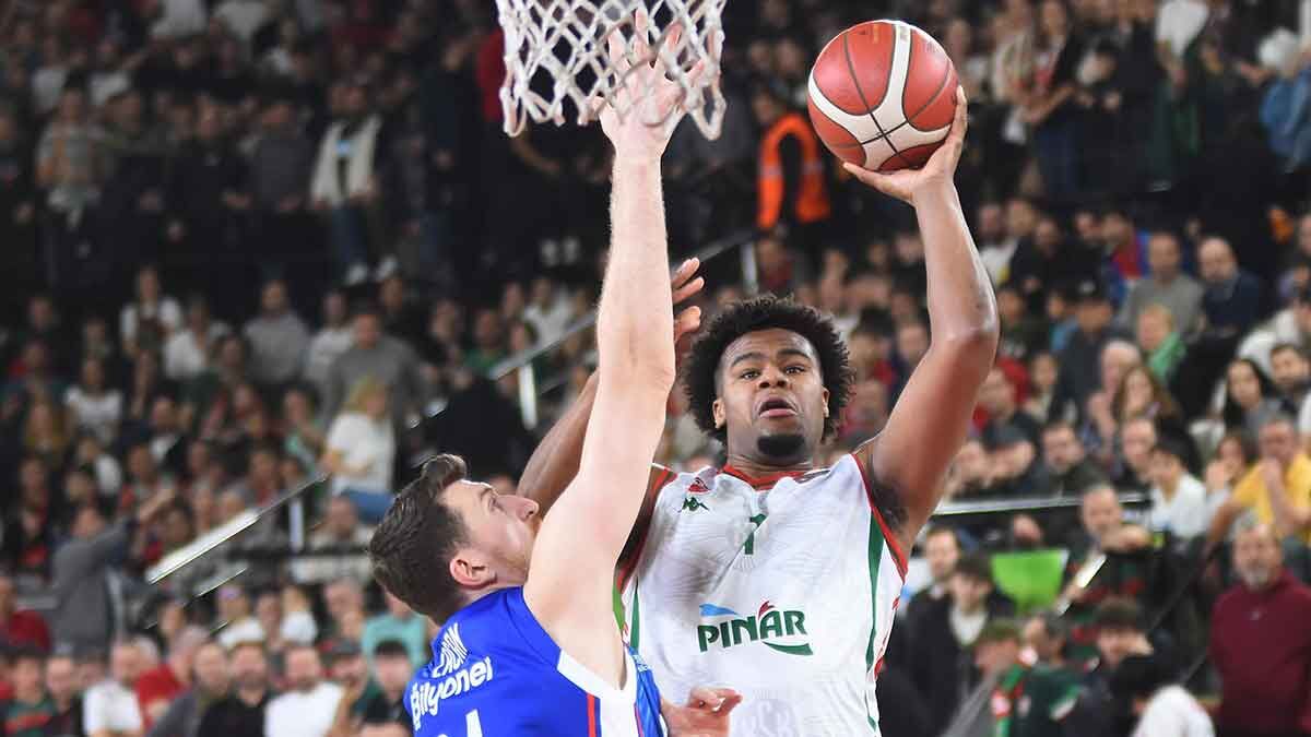 BASKETBOL Süper Ligi’nde Beşiktaş deplasmanındaki 115-66’lık mağlubiyetin hayal kırıklığını yaşayan