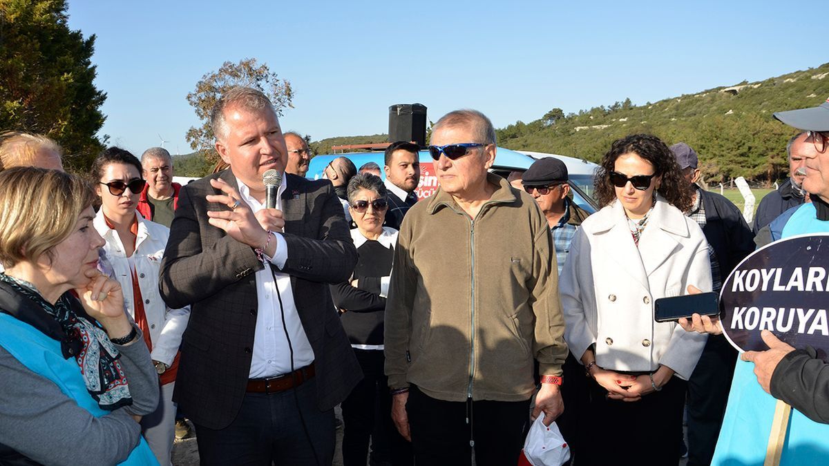 Düzenlenen etkinliğe CHP İzmir İl Başkanı Şenol Aslanoğlu, CHP Urla