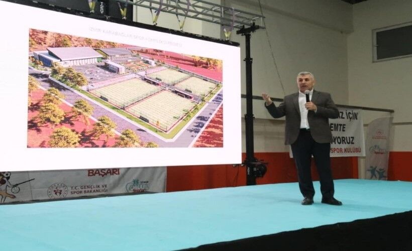 Yunus Emre Kapalı Spor Salonu’nda 3 bin kişinin katıldığı buluşmada