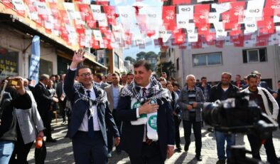 Başkan Tugay’dan Beydağ’a soğuk hava deposu ve greyder sözü
