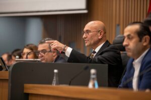 İzmir Büyükşehir Belediyesi Meclisi’nin 2019-2024 dönemi son toplantısı, duygusal bir