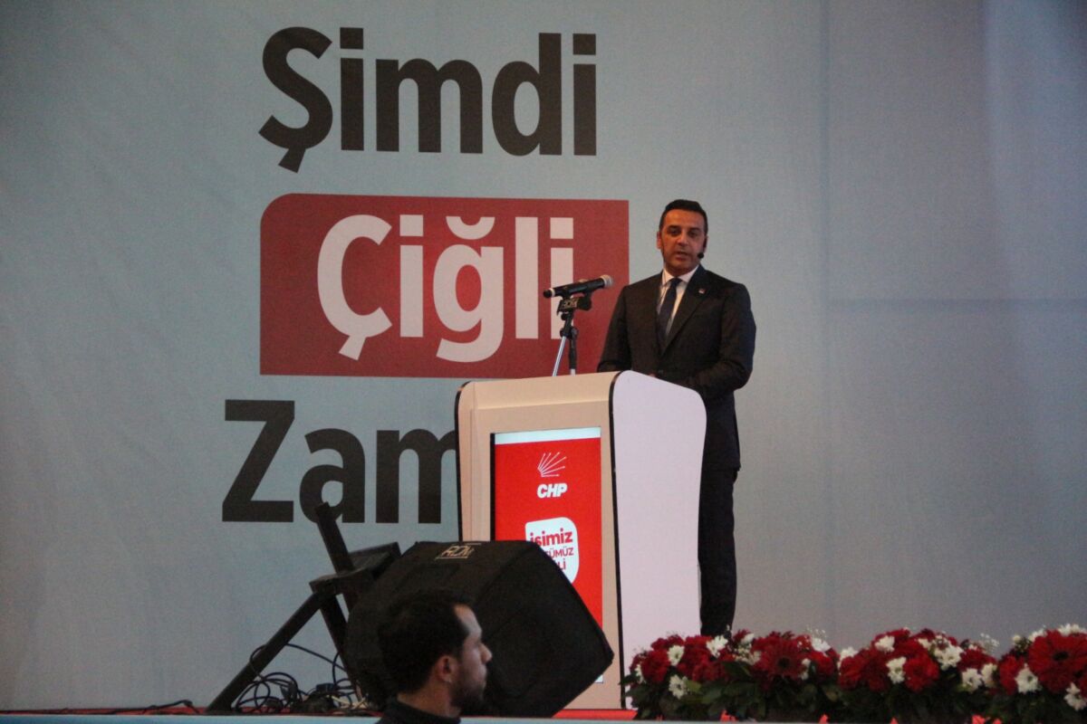 Çiğli Belediye Başkan adayı Onur Emrah Yıldız, projelerini ve vaatlerini
