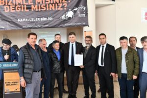 CHP’nin İzmir Büyükşehir Belediye Başkan Adayı Dr. Cemil Tugay, İzmir’de