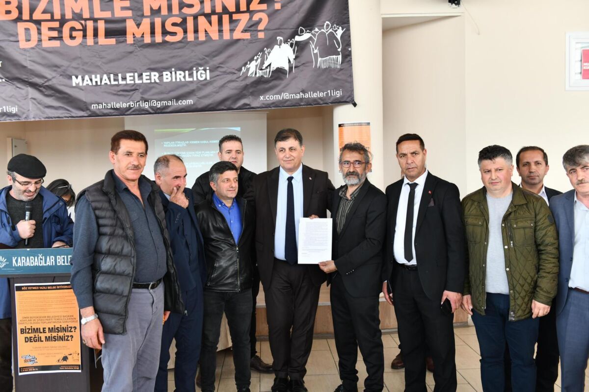 CHP’nin İzmir Büyükşehir Belediye Başkan Adayı Dr. Cemil Tugay, İzmir’de