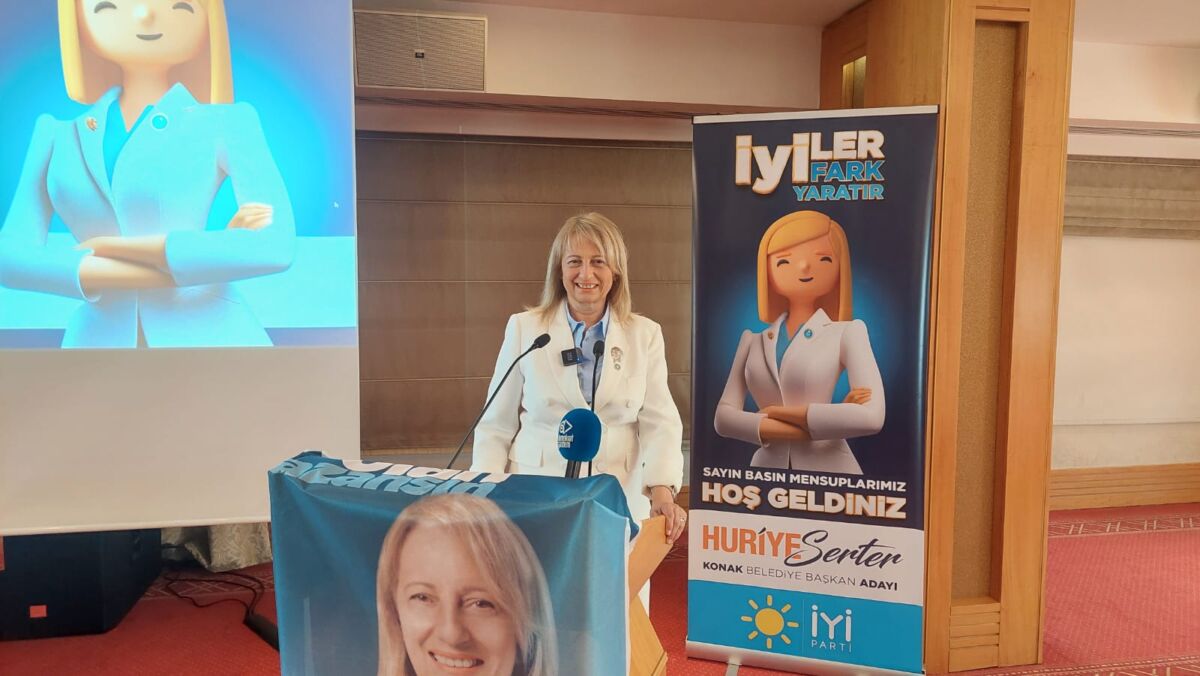 İYİ Parti Konak Belediye Başkan Adayı Huriye Serter, Mövenpick Otel’de