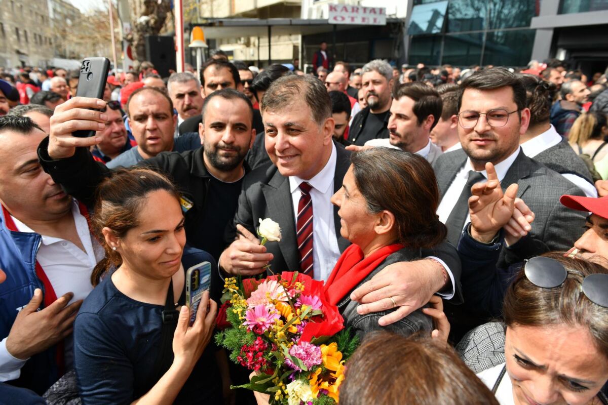 CHP İzmir Büyükşehir Belediye Başkan Adayı Dr. Cemil Tugay, Türkiye