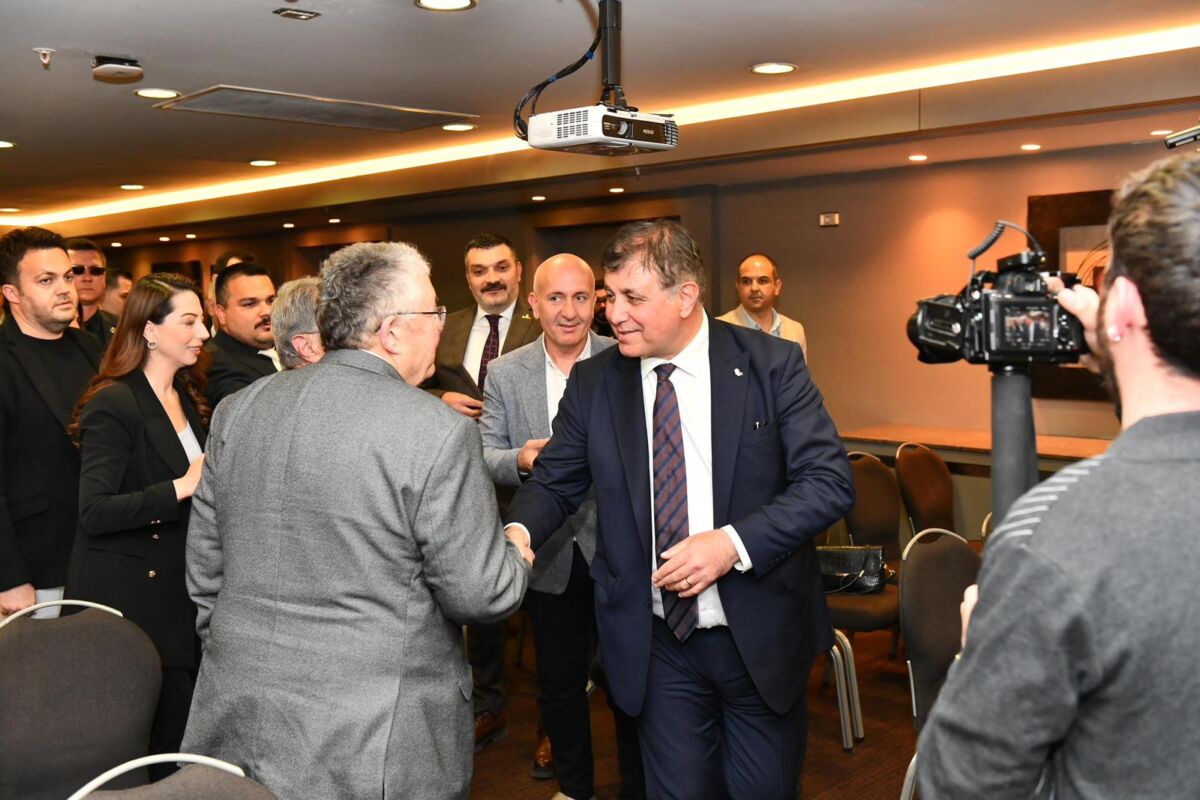 CHP İzmir Büyükşehir Belediye Başkan Adayı Dr. Cemil Tugay, Kemalpaşa’da