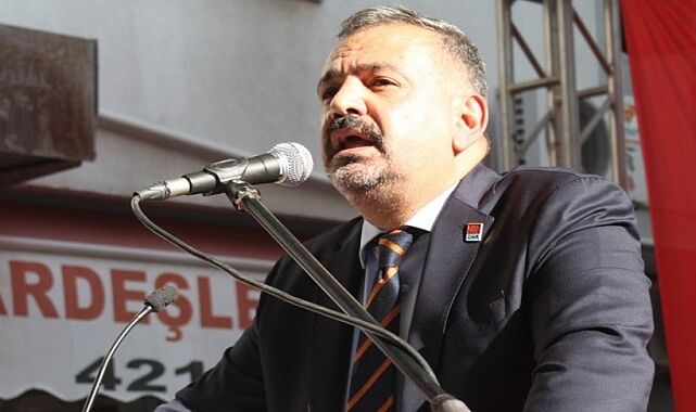 Milli Eğitim Bakanı Yusuf Tekin, katıldığı bir programda yerel yönetimlere