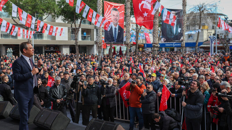 DEMOKRAT GÜNDEM-Cumhuriyet Halk Partisi (CHP) Genel Başkanı Özgür Özel, 12