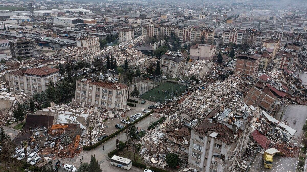 Ulusal Deprem Sempozyumu için geldiği Adana’da konuşan Gazi Üniversitesi Deprem
