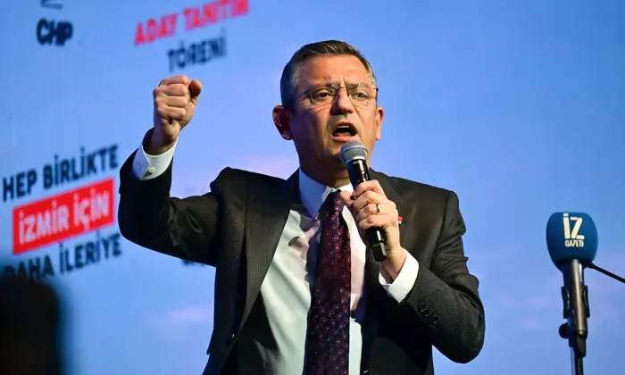 özgür özel