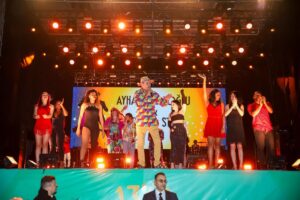 Bu yıl 13.kez düzenlenen Alaçatı Ot Festivali’nin ilk akşamında Türkiye’ye