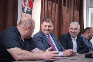 İzmir Büyükşehir Belediye Başkanı Dr. Cemil Tugay, Bergama Belediye Başkanı