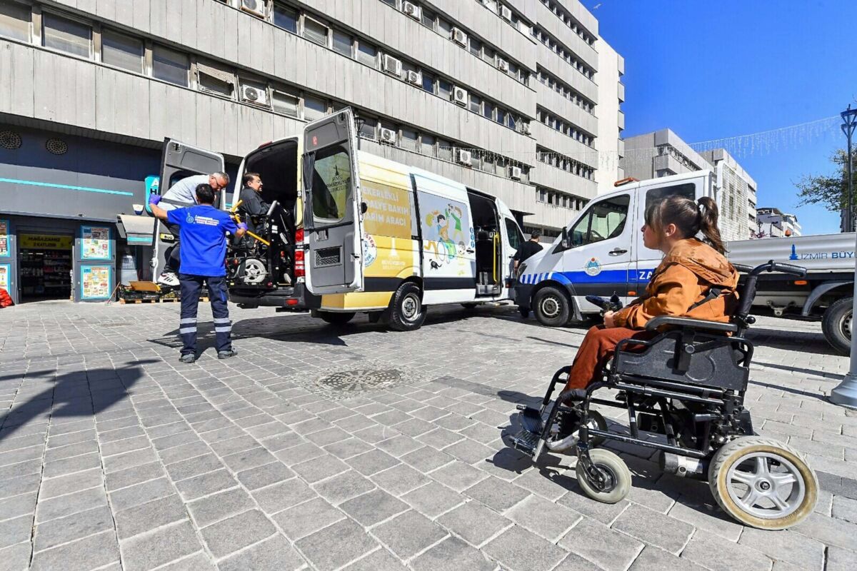 Engelli bireylerin sosyal yaşama engelsiz katılımı yolunda çok sayıda hizmeti