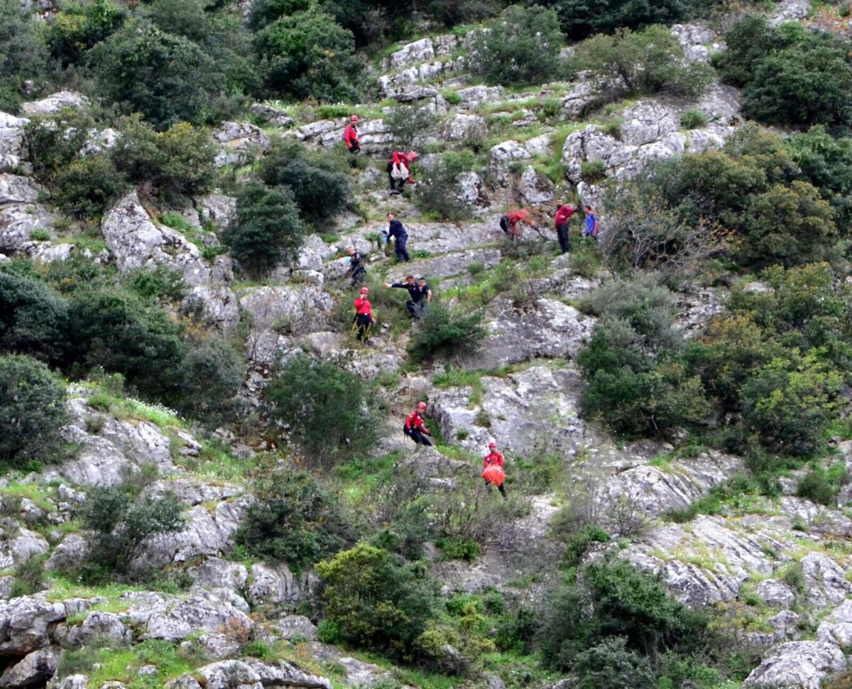 Şehzadeler ilçesindeki Spil Dağı’na sarmaşık toplamak için çıkan C.Y., tırmandığı