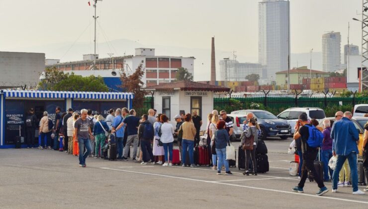 İzmir – Midilli yolcularına kapı vizesi kolaylığı