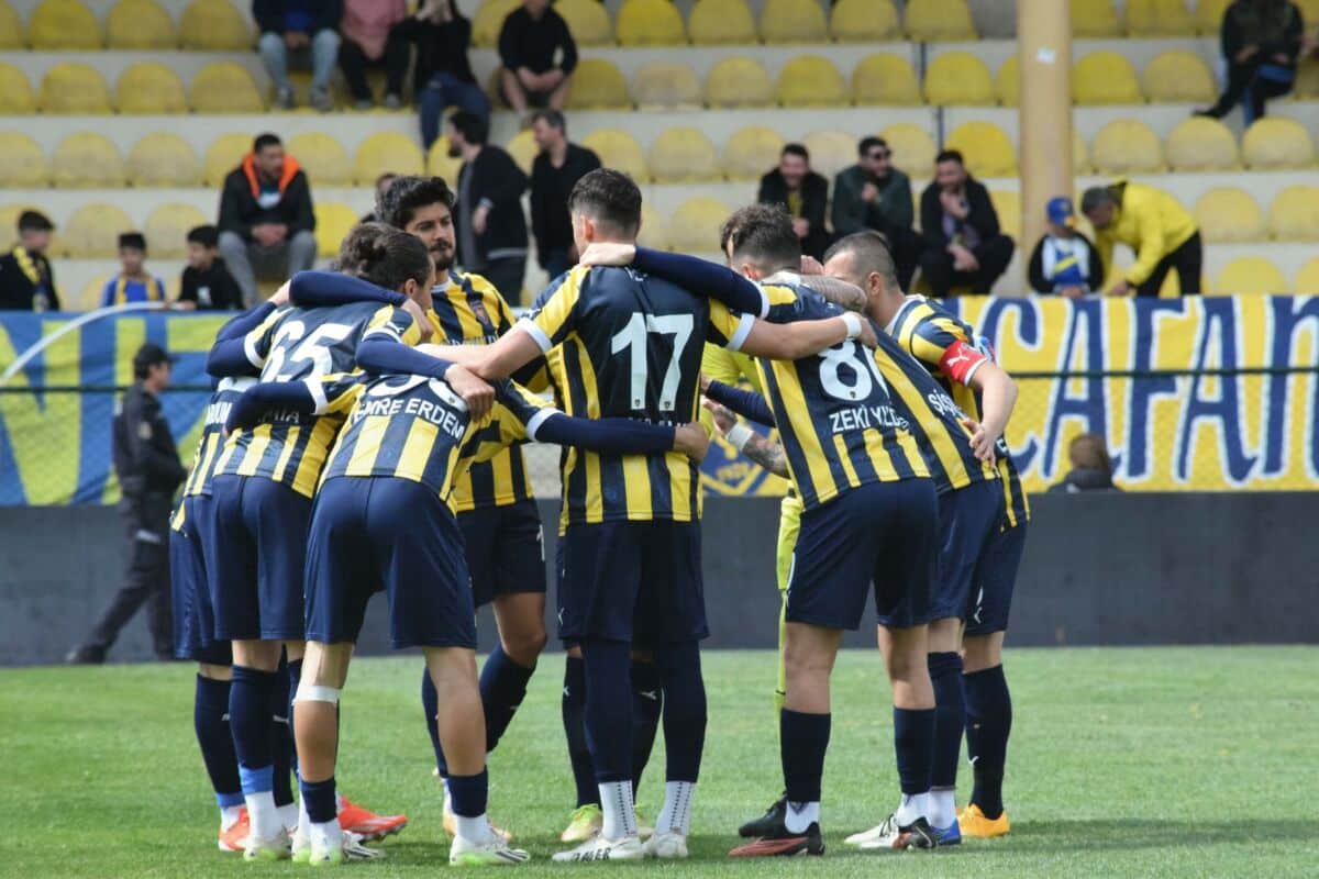 Bucaspor 1928 keskin virajlarda TFF 2’nci Lig Beyaz Grup’ta son 9 maçını kazanıp lider