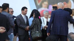 Bayraklı Belediye Başkanı İrfan Önal, Ramazan Bayramı dolayısıyla düzenlenen törende