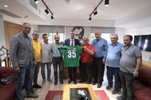 7’den 70’e herkesin spor yapabilmesi için tesisler yapacaklarını ve amatör