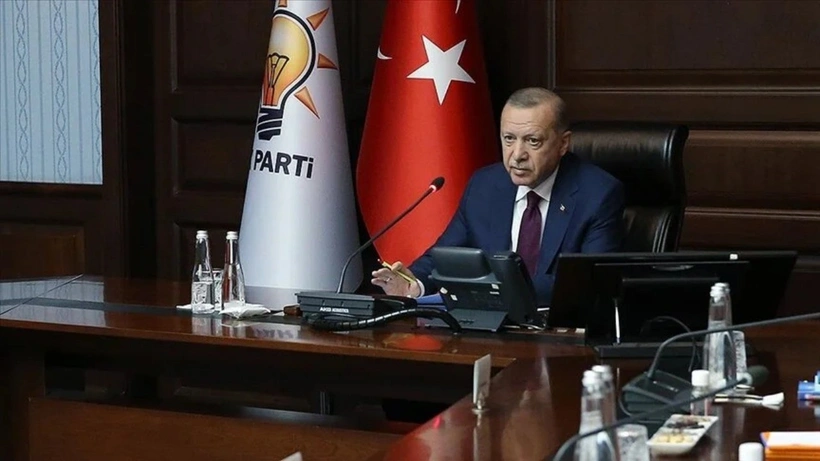 Gazeteci Saymaz’dan AK Parti’de seçim sonrası görevden alma kulisi: 5 isim gidebilir Gazeteci İsmail Saymaz, 31 Mart yerel seçimlerinin ardından AK Parti’nin