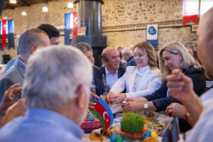 Başkan Mutlu, Azerbaycan Kadınları Kültür Merkezi Derneği ve İzmir Kent