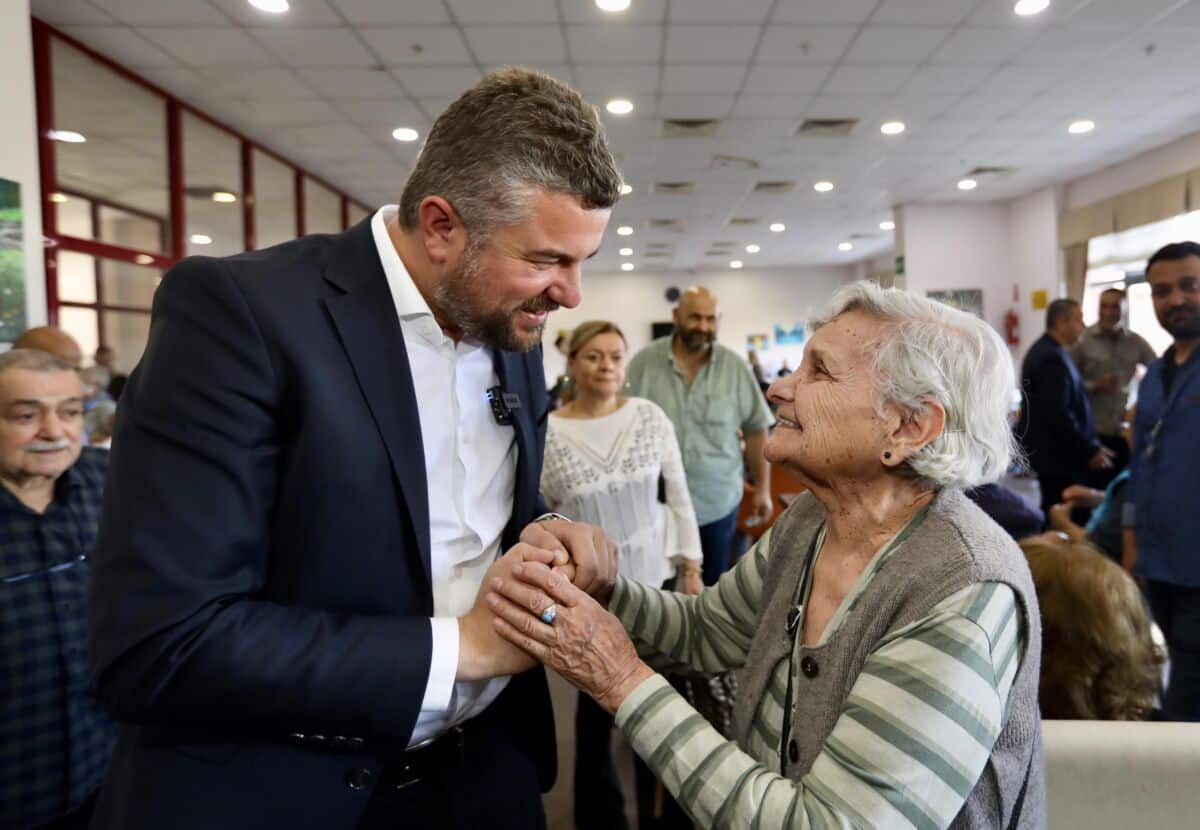 Buca Belediye Başkanı Görkem Duman, Ramazan Bayramı’nın ilk gününü Buca