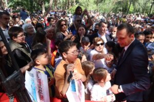 Halk TV’nin ilgiyle izlenen programı “Serhan Asker ile Görkemli Hatıralar”ın