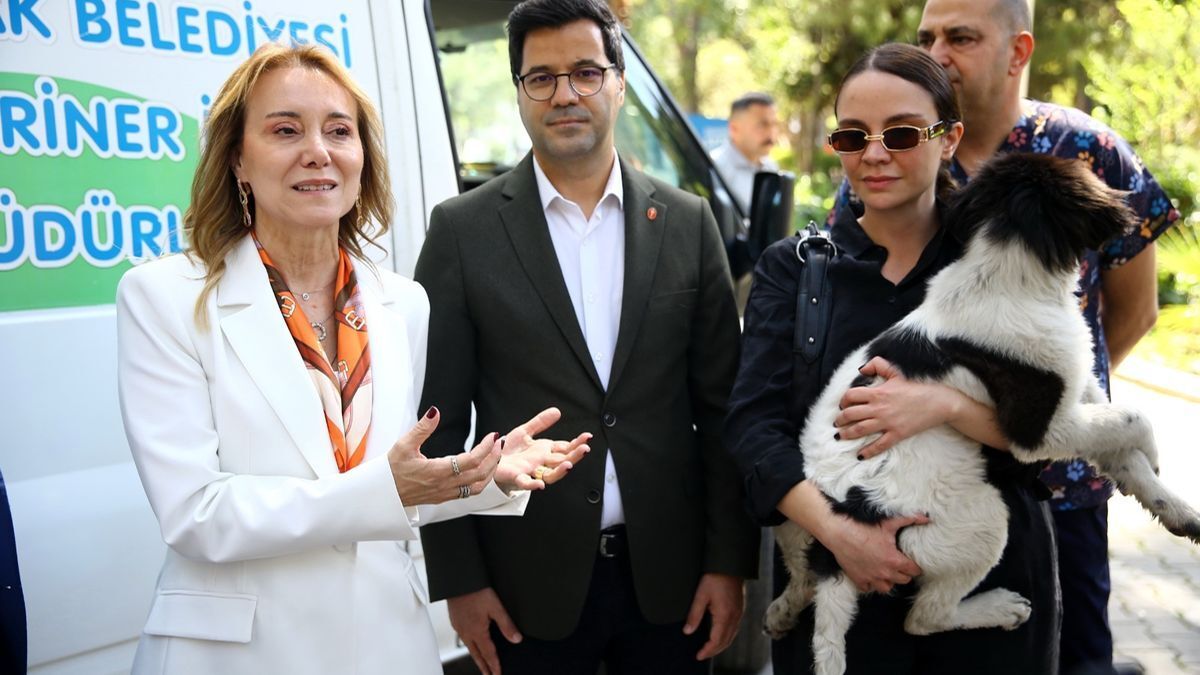 Konak Belediyesi ve İzmir Veteriner Hekimleri Odası, 4 Nisan Dünya