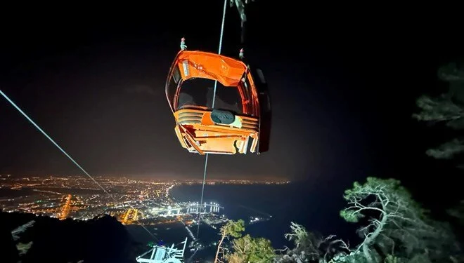 Antalya’nın Sarısu mevkisinde bulunan Tünektepe Teleferik Tesisi’nde geçtiğimiz cuma günü